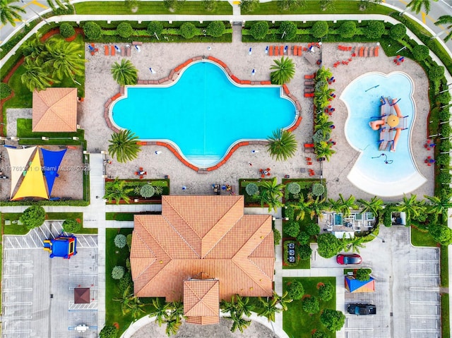 birds eye view of property
