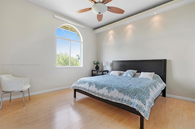 2541 Golf View Dr, Weston, FL 33327 - bedroom with light wood-type flooring, baseboards, recessed lighting, and a ceiling fan