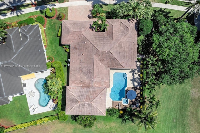 2541 Golf View Dr, Weston, FL 33327 - bird's eye view of a pool