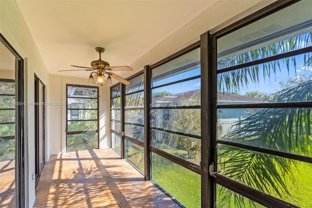 915 NE 199th St Unit 202-15, Miami, FL 33179 - unfurnished sunroom with ceiling fan