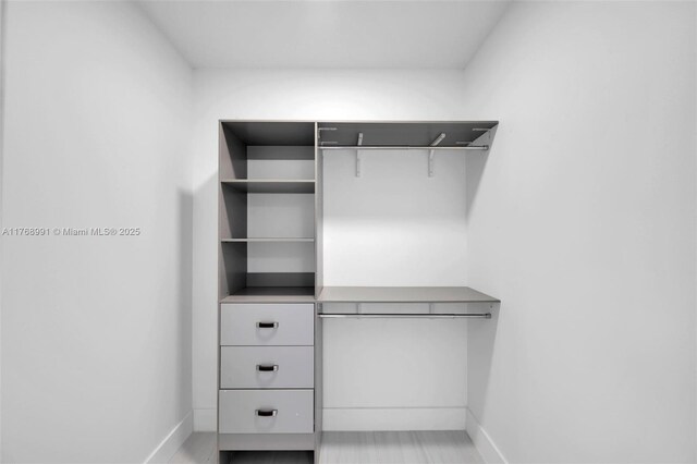1170 Chenille Cir, Weston, FL 33327 - view of closet