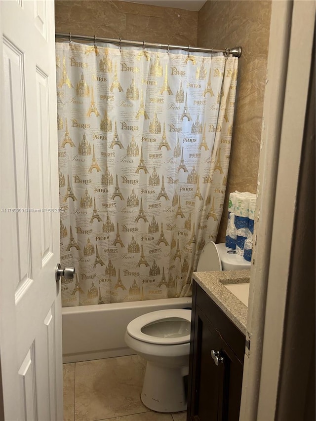 1167 NE 111th St, Miami, FL 33161 - bathroom featuring toilet, tile patterned flooring, vanity, and shower / bath combo