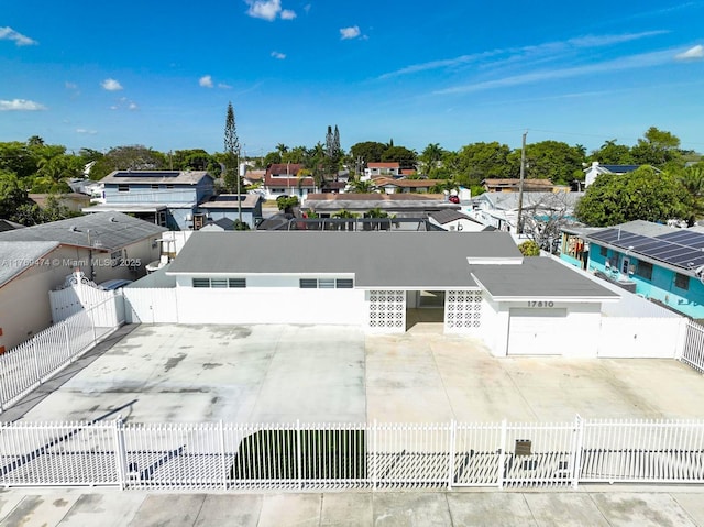 birds eye view of property featuring a residential view