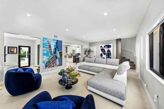 6166 Pine Tree Dr, Miami Beach, FL 33140 - living area with recessed lighting