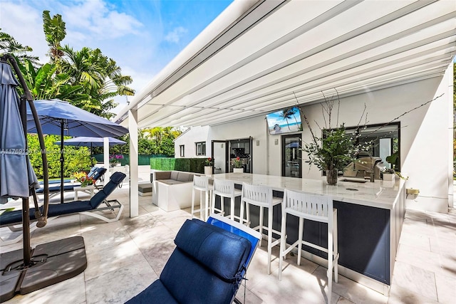 6166 Pine Tree Dr, Miami Beach, FL 33140 - view of patio