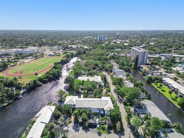 8 Hathaway Ln, Wilton Manors, FL 33305 - view of property location with a nearby body of water and nearby suburban area