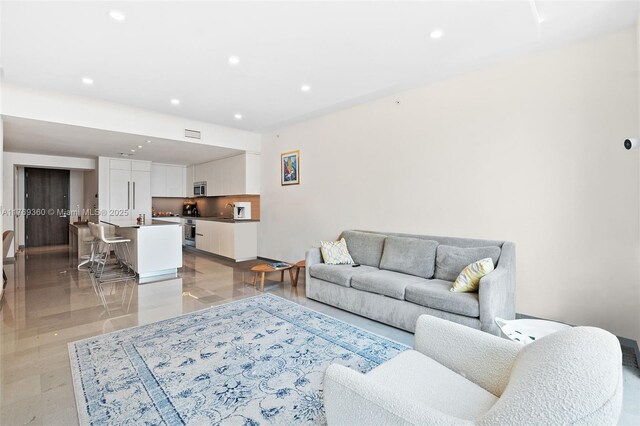 68 SE 6th St Unit 805, Miami, FL 33131 - living area with recessed lighting