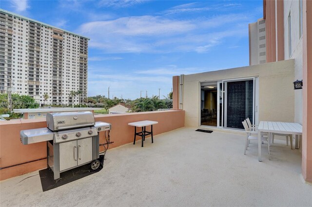 801 S Ocean Dr Unit 604, Hollywood, FL 33019 - view of patio / terrace with area for grilling