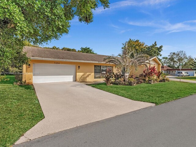 5404 Bayberry Ln, Tamarac, FL 33319 - photo 2