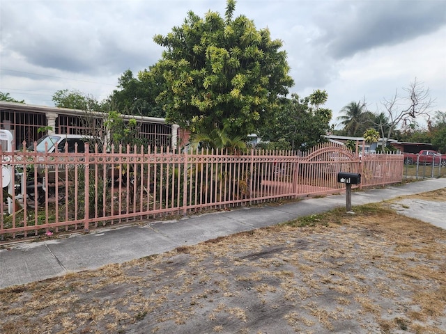 831 NW 140th St, Miami, FL 33168 - photo 12