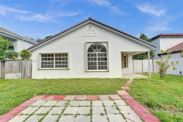 2791 La Paz Ave, Cooper City, FL 33026 - fenced backyard with a patio