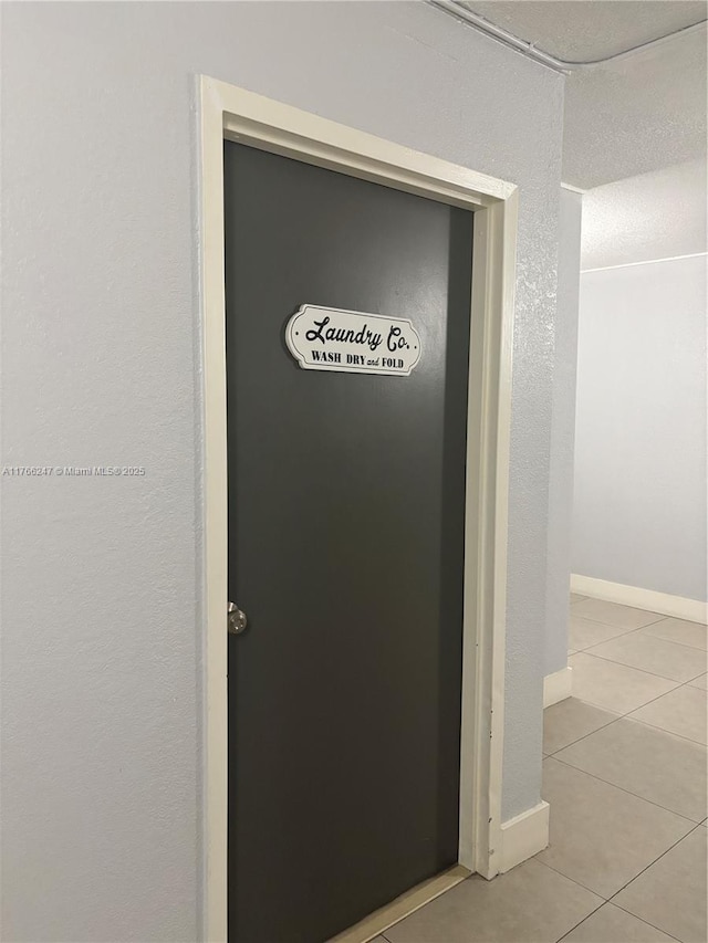 9350 Fontainebleau Blvd Unit 312, Miami, FL 33172 - detailed view of baseboards