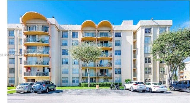 9350 Fontainebleau Blvd Unit 312, Miami, FL 33172 - view of apartment building / complex featuring uncovered parking
