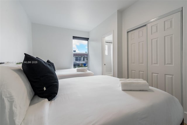 1114 SW 11th Ave, Miami, FL 33129 - bedroom featuring a closet