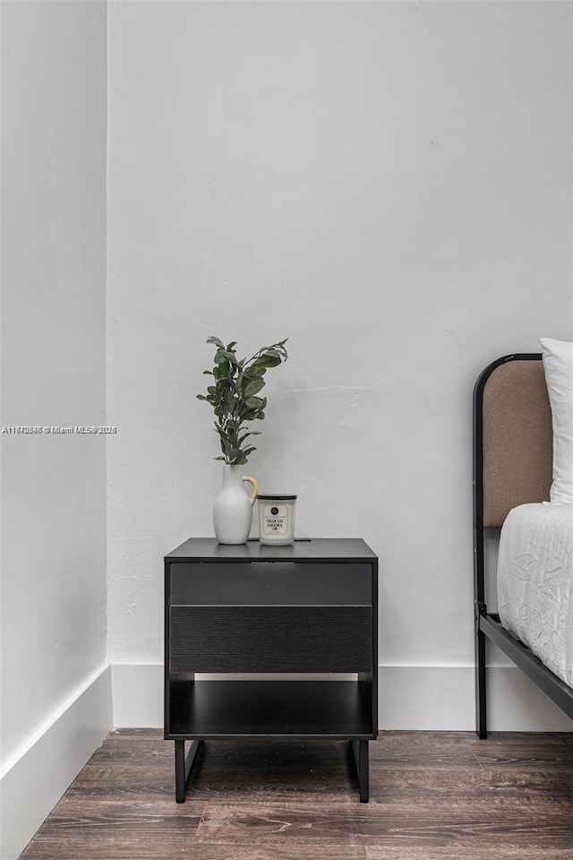 interior details with wood finished floors