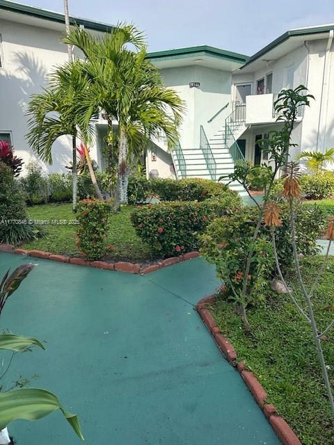 18720 NE 18th Ave Unit 115, Miami, FL 33179 - photo 1