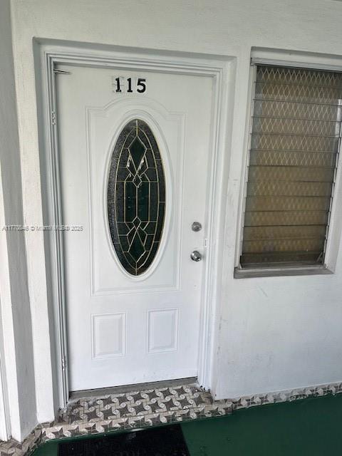 18720 NE 18th Ave Unit 115, Miami, FL 33179 - photo 2