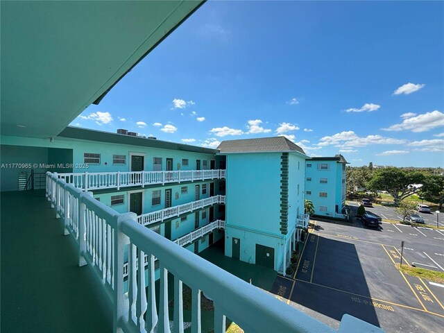 4141 NW 44th Ave Unit 424, Lauderdale Lakes, FL 33319 - photo 4