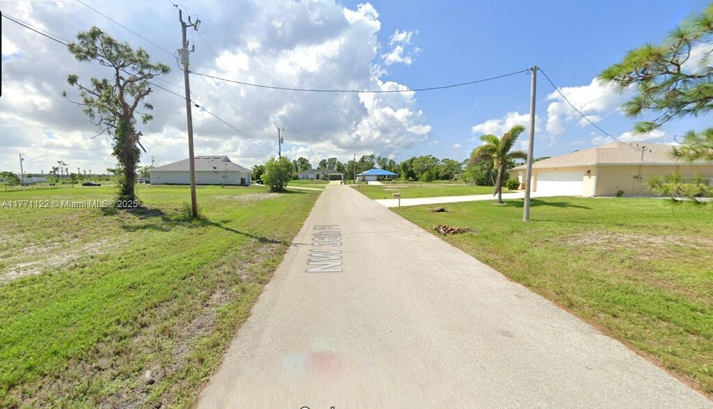 4309 NW 36 Th Pl, Cape Coral, FL 33993 - photo 2