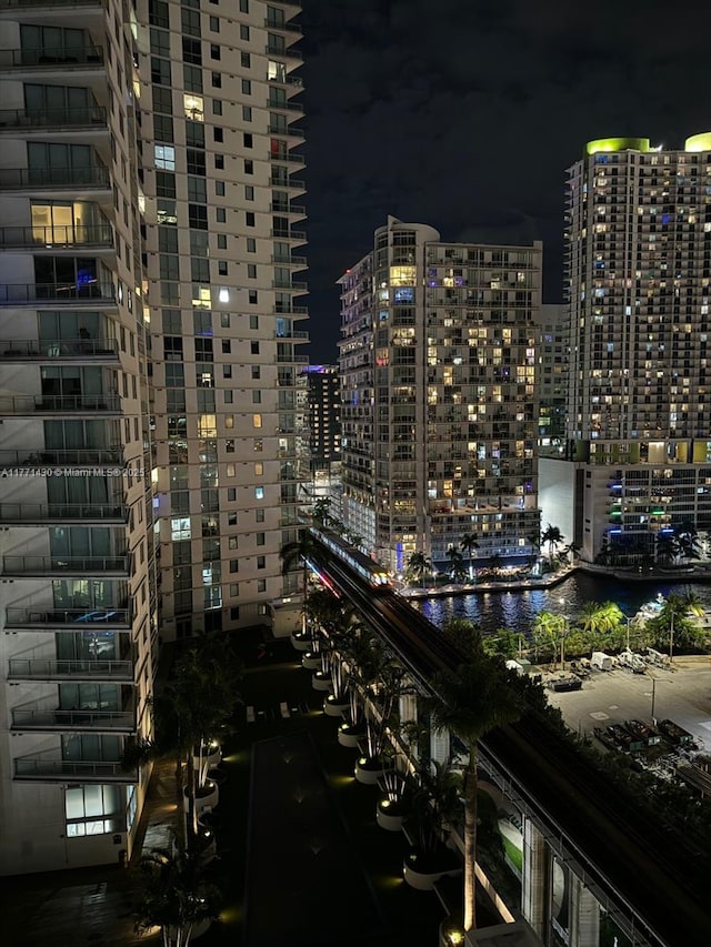 90 SW 3rd St Unit 1913, Miami, FL 33130 - photo 4