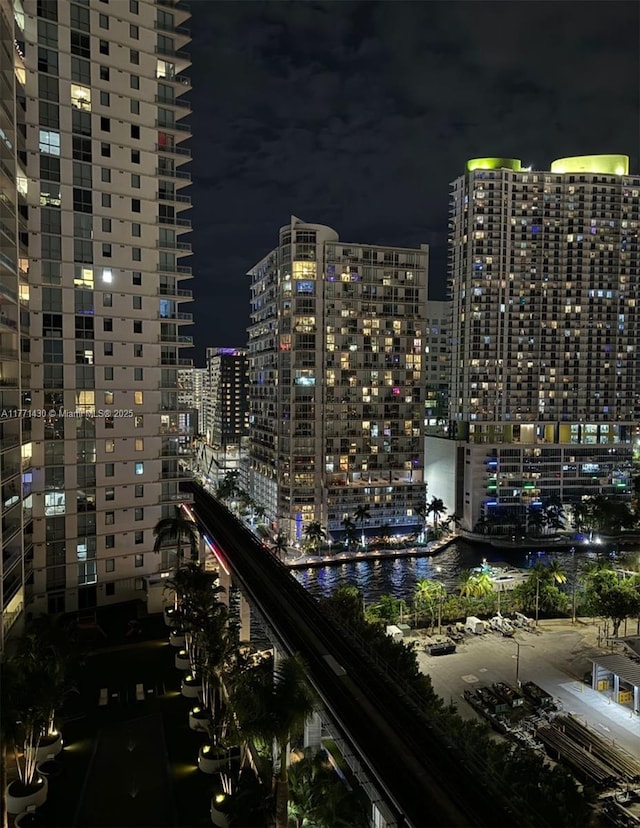 90 SW 3rd St Unit 1913, Miami, FL 33130 - photo 26