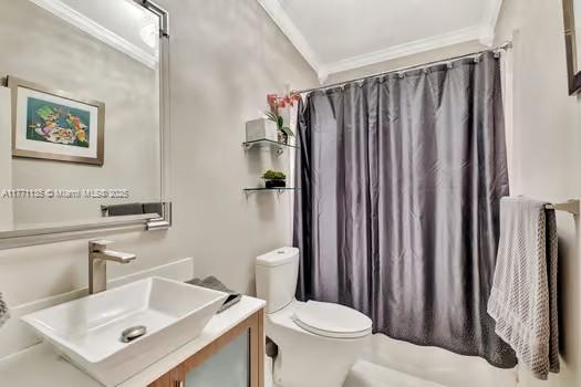 1841 NE 196th Ter, Miami, FL 33179 - photo 33
