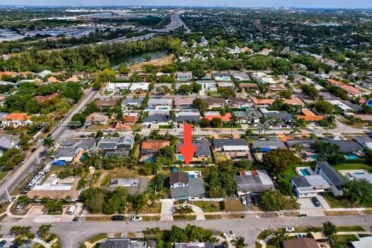 1841 NE 196th Ter, Miami, FL 33179 - photo 52