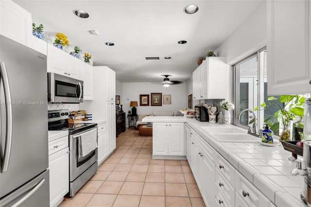 14841 Dade Pine Ave, Miami Lakes, FL 33014 - photo 14