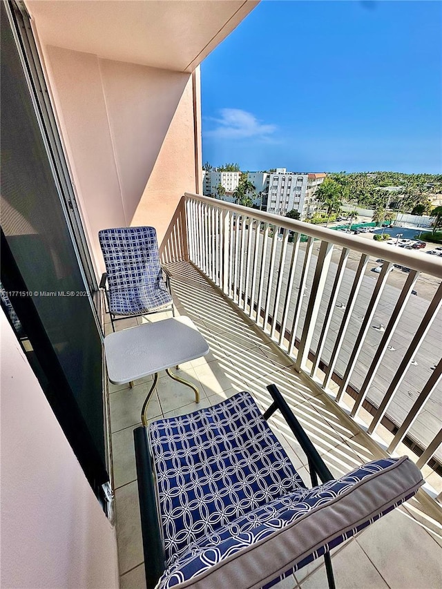 3161 S Ocean Dr Unit 708, Hallandale Beach, FL 33009 - balcony featuring a city view
