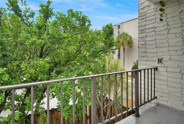 6886 N Kendall Dr Unit D208, Pinecrest, FL 33156 - view of balcony