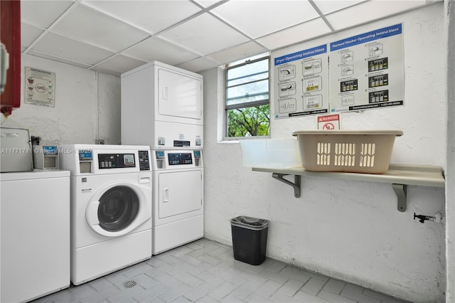 6886 N Kendall Dr Unit D208, Pinecrest, FL 33156 - shared laundry room with stacked washer / drying machine and washer and clothes dryer