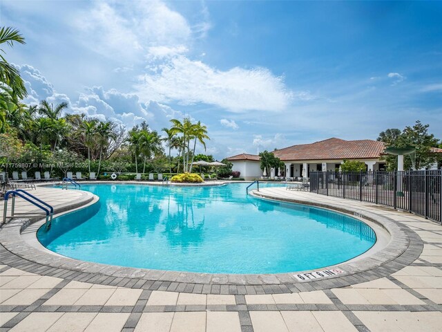 2907 Tortola Way, Cooper City, FL 33024 - view of community pool