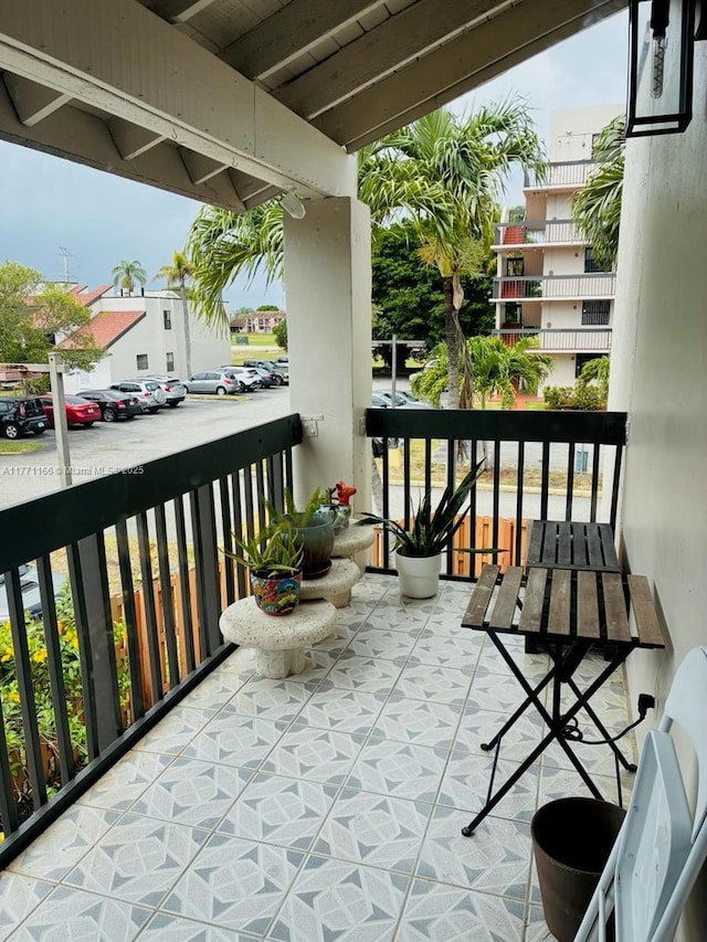 8883 Fontainebleau Blvd Unit 202, Miami, FL 33172 - balcony featuring a porch