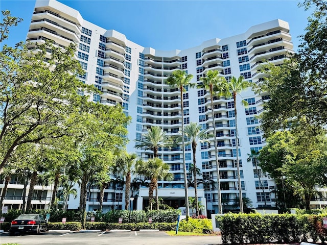 3600 Mystic Pointe Dr Unit 1210, Aventura, FL 33180 - view of apartment building / complex