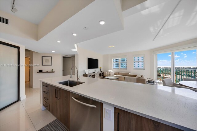 20000 E Country Club Dr Unit 911, Aventura, FL 33180 - photo 17