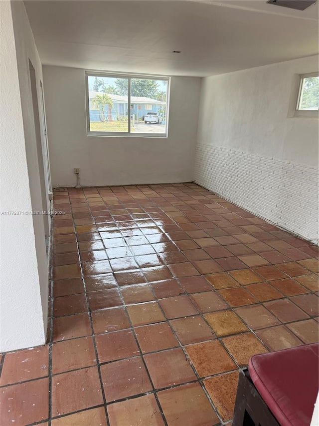 326 N 32nd Ave, Hollywood, FL 33021 - view of unfurnished room