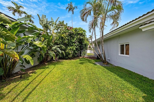 1259 NE 98th St, Miami Shores, FL 33138 - view of yard with fence