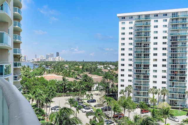 19390 Collins Ave Unit 804, Sunny Isles Beach, FL 33160 - exterior space
