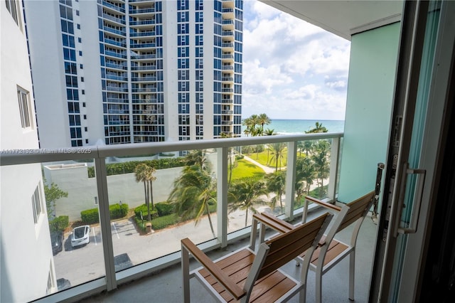 19201 Collins Ave Unit 425, Sunny Isles Beach, FL 33160 - balcony featuring a water view