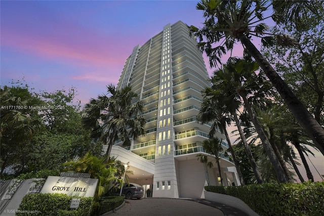 2645 S Bayshore Dr Unit 902, Miami, FL 33133 - view of building exterior