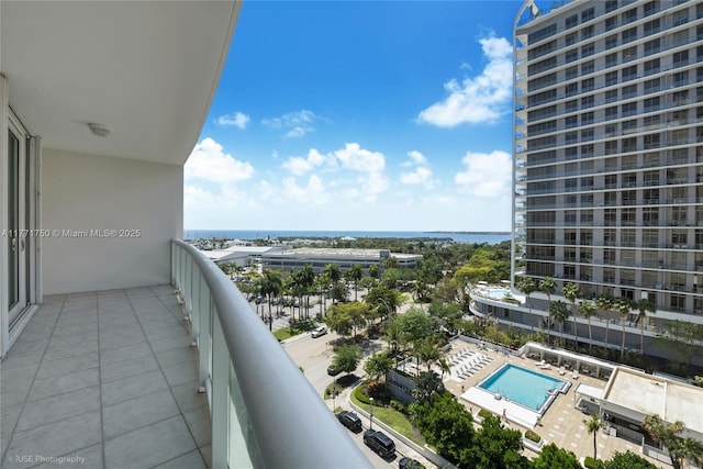 2645 S Bayshore Dr Unit 902, Miami, FL 33133 - balcony featuring view of pool area