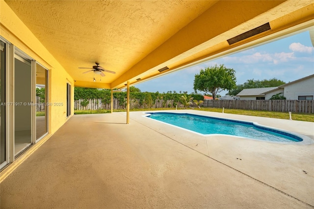 1400 SW 54th Ave, Plantation, FL 33317 - view of swimming pool with a patio area and ceiling fan