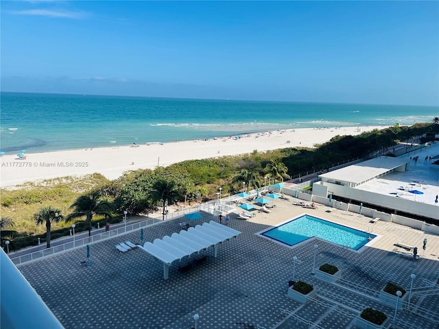 5701 Collins Ave Unit 812, Miami Beach, FL 33140 - aerial view of expansive beach