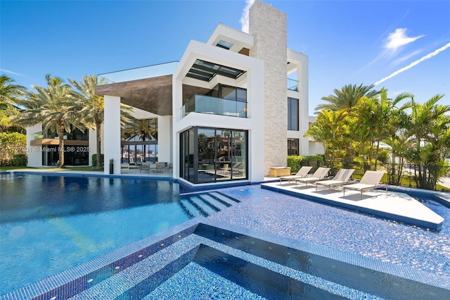 84 Isla Bahia Dr, Fort Lauderdale, FL 33316 - photo 2