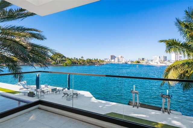 84 Isla Bahia Dr, Fort Lauderdale, FL 33316 - photo 39