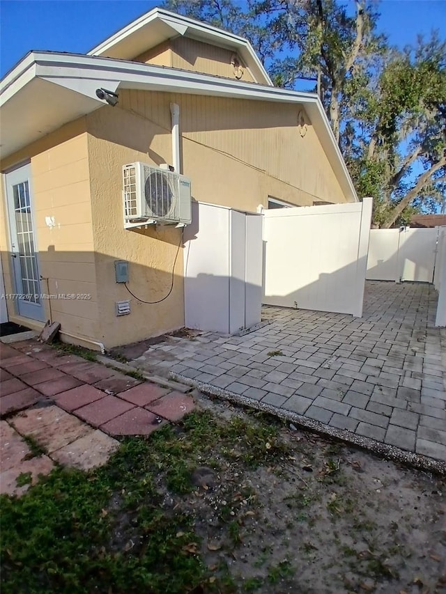 2211 New Jersey Rd, Lakeland, FL 33803 - photo 7