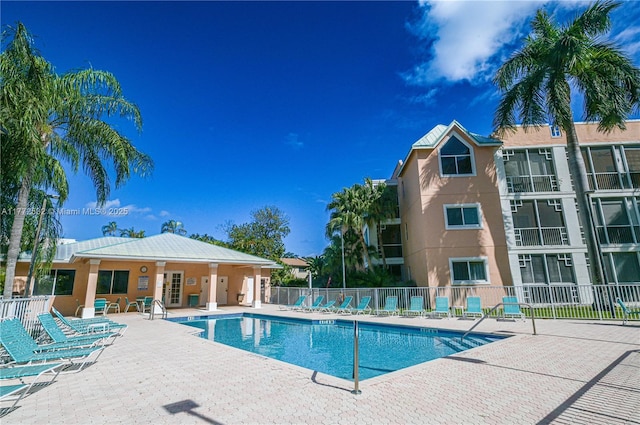 85 Gulfstream Rd Unit 304A, Dania Beach, FL 33004 - community pool with a patio area