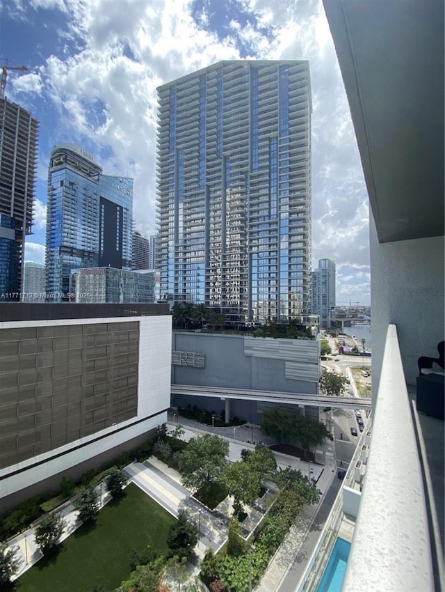 55 SE 6th St Unit 1506, Miami, FL 33131 - exterior space