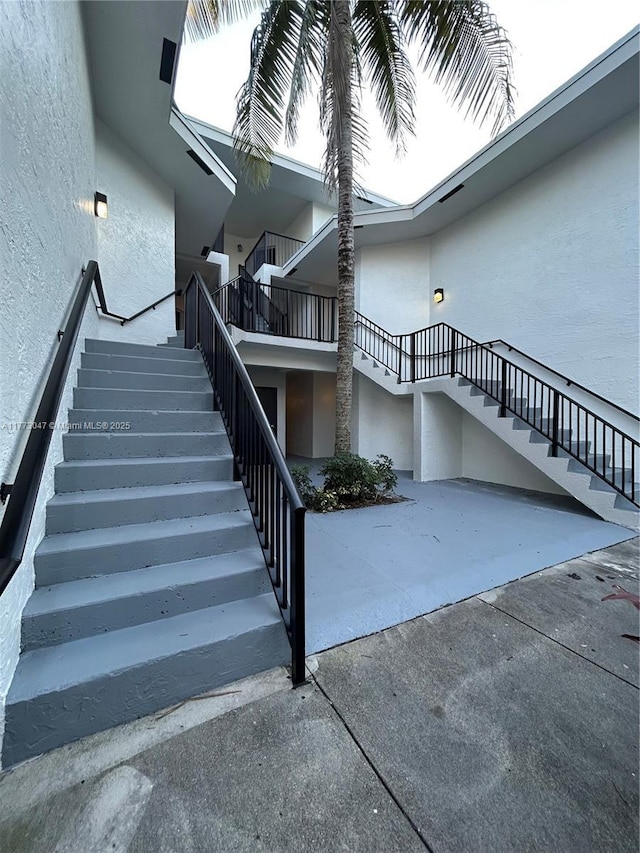 2445 SW 18th Ter Unit 1119, Fort Lauderdale, FL 33315 - view of stairs