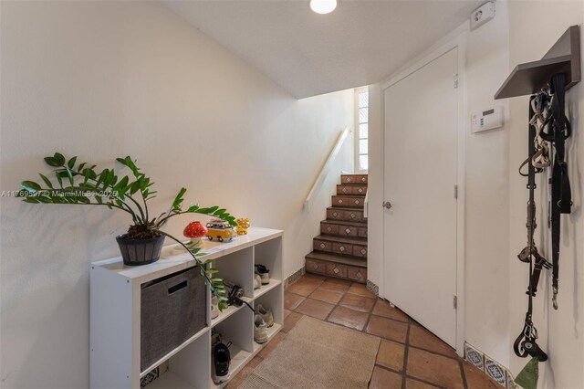 1401 NE 9th St Unit 26, Fort Lauderdale, FL 33304 - view of staircase